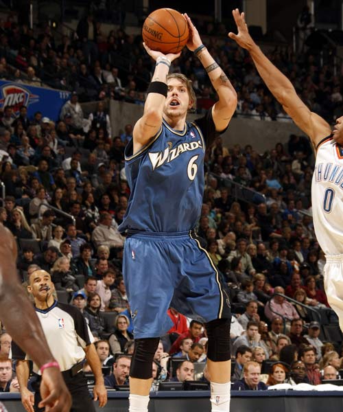 更是追求团 更是追求团